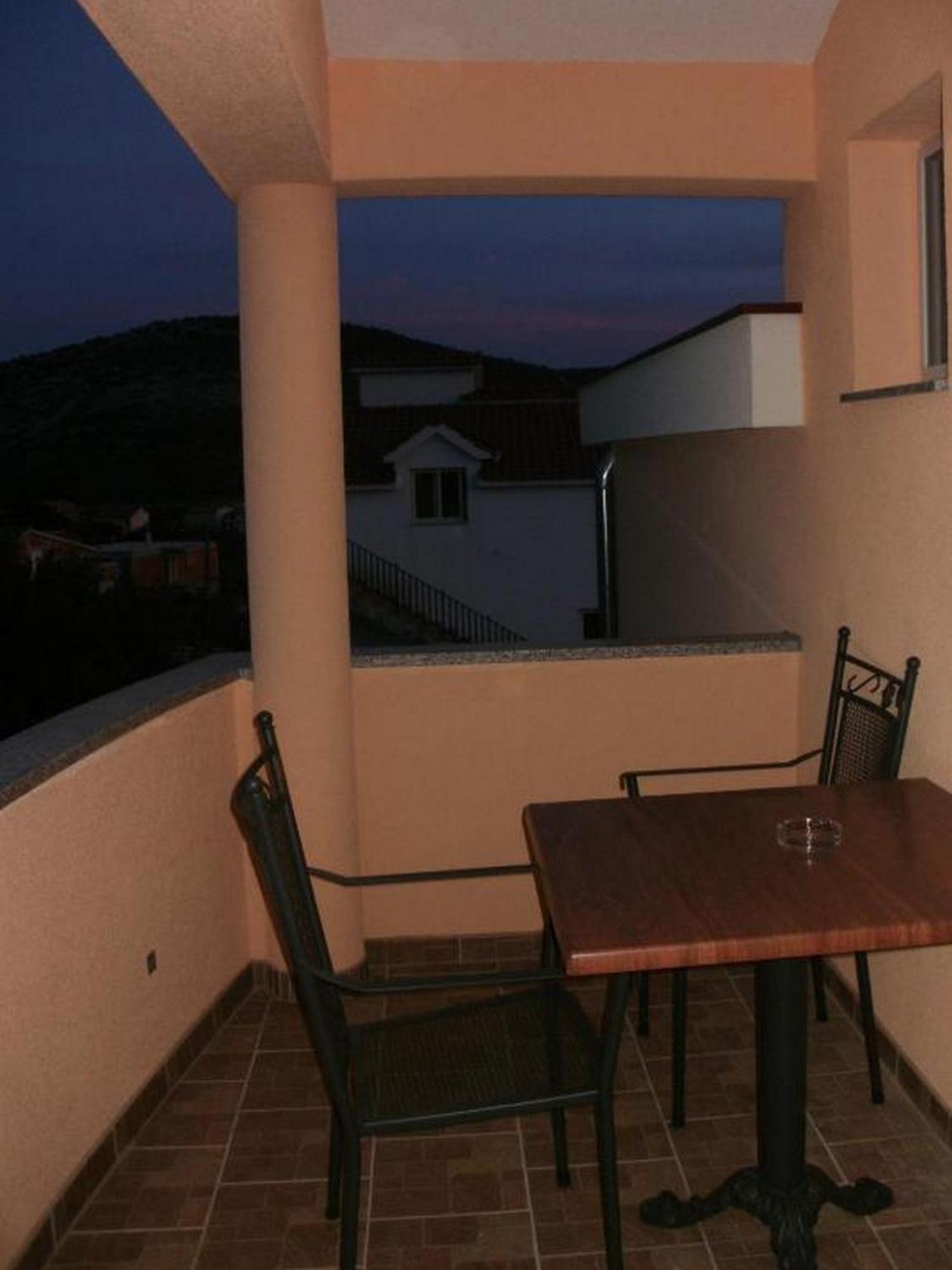 Apartments Vala Vinišće Cameră foto